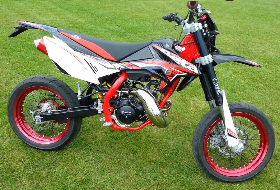 beta-50-rr-motard-track-noire